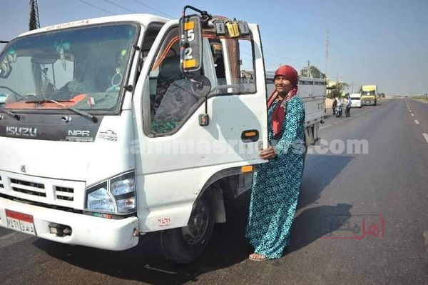 فايزة حلوسه، أول سائق نقل ثقيل بكفر الشيخ