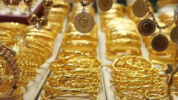 اسعار الذهب اليوم الأحد 29-8-2021 خلال بداية التعاملات المسائية