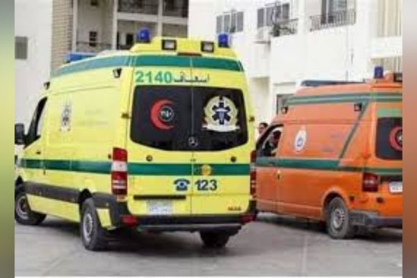 إصابة 4 أشخاص بإصابات متفرقة في حادث انقلاب سيارة بترعة بكفر الشيخ