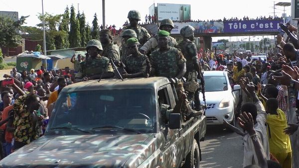 الانقلاب في غينيا.jpg