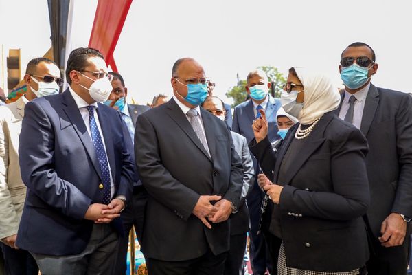 وزيرة الصحة في مستشفى بولاق أبو العلا العام الجديد