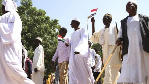 السودان مظاهرات.jpeg