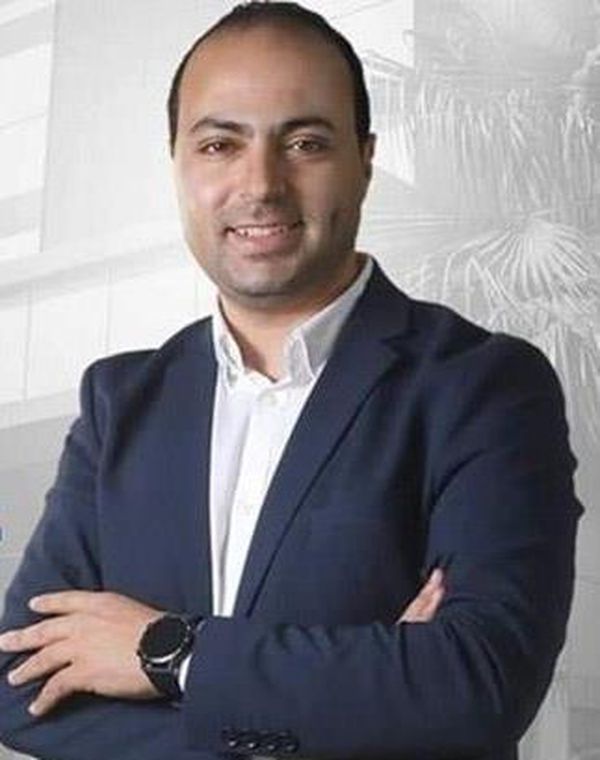 الدكتور مصطفى شعبان مدير عام التامين الصحى ببورسعيد