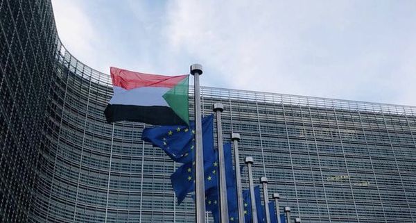 علم السودان عند الاتحاد الاوربي.jpg