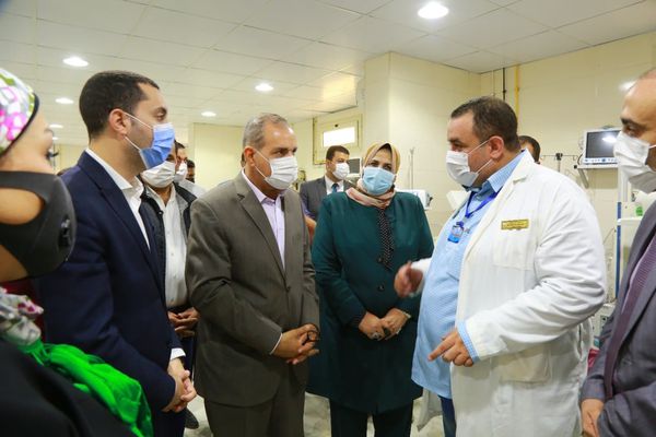 محافظ كفر الشيخ ونائبه يفتتحان قسم الحضان والعناية المركزة بمستشفى فوه 