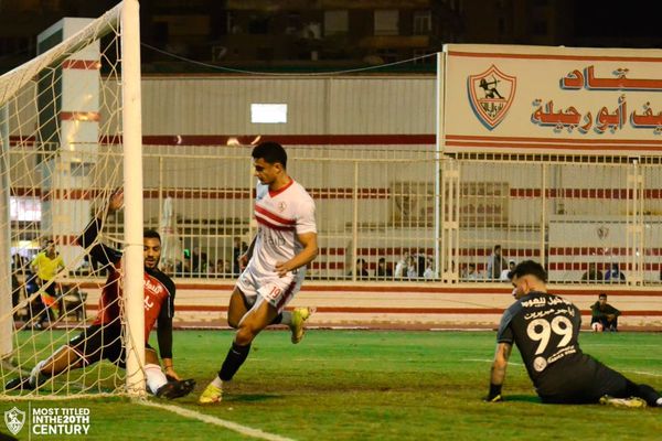 الزمالك والرائد 