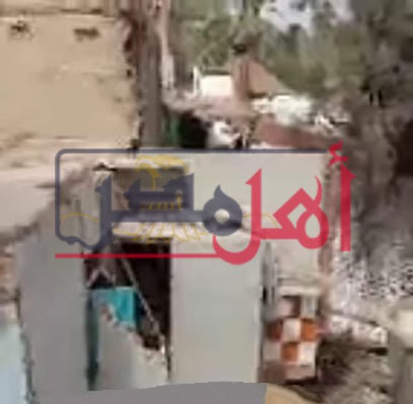  ( صور  ) انهيار 6 منازل بقرية دمشقين بمركز الفيوم  