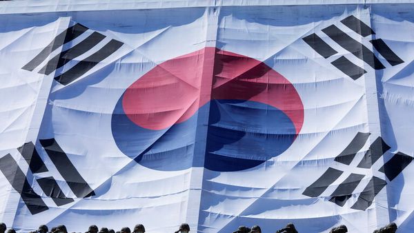 كوريا الجنوبية علم.jpg