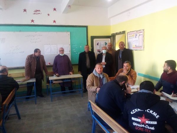 وكيل تعليم مطروح بتابع اعمال لجنة النظام والمراقبة للشهادة الإعدادية 