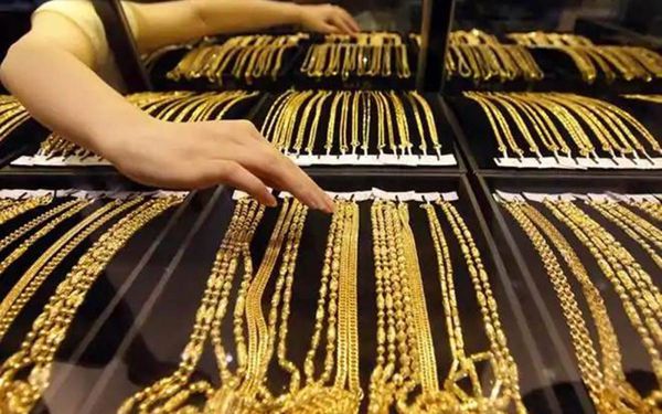 سعر الذهب في الإمارات الأربعاء 