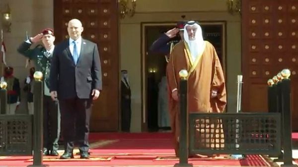 لقاء ولي عهد البحرين برئيس وزراء اسرائيل