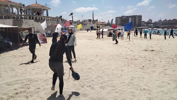 انطلاق مهرجان التميز الرياضى لطلاب الجامعات المصرية بشواطئ مطروح