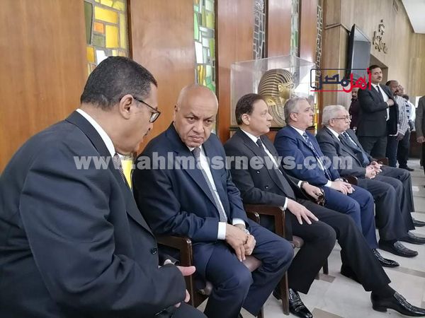 تشييع جثمان صلاح منتصر من مقر جريدة الأهرام