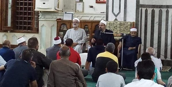 أوقاف مطروح تنفذ ٣٠ أمسية بالمساجد حول فضل بيت الله الحرام