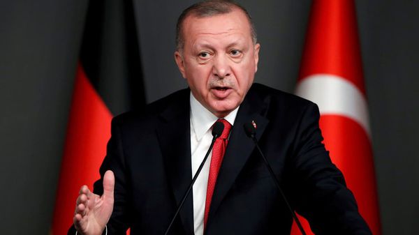 اردوغان يطالب الاكراد بالانسحاب