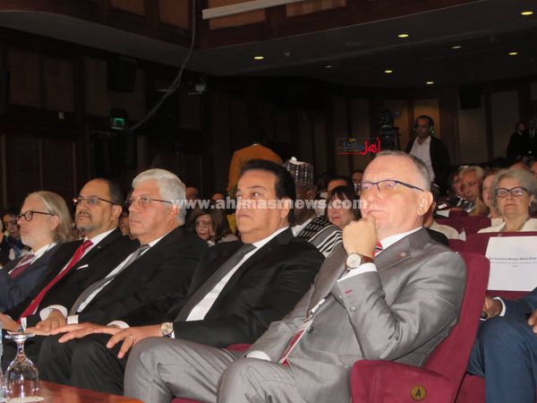 وزير التعليم العالى يفتتح أعمال المؤتمر الوزارى الفرانكوفوني الـ6 بمصر