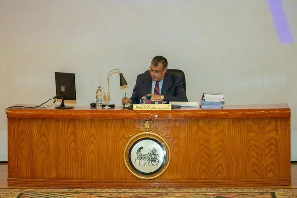 وزير الانتاج الحربي يتابع بيان الحساب المالي للشركات