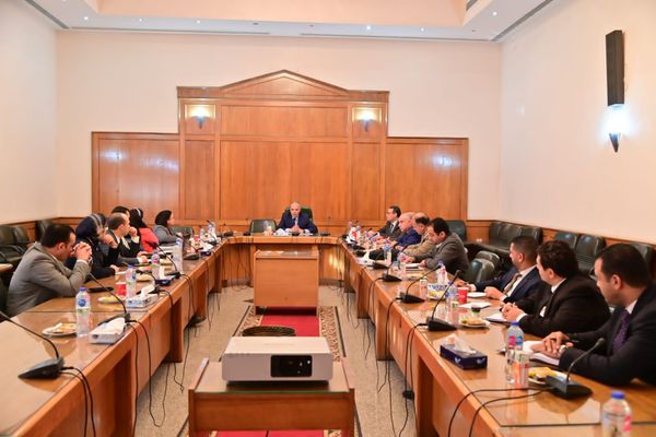 وزير الري يلتقى أعضاء التحالف الوطنى للعمل الأهلي