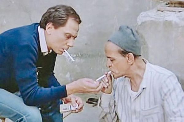 مشاهد التدخين في السينما والدراما