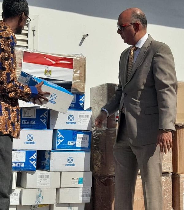 مصر ترسل شحنة مساعدات طبية إلى جيبوتي 