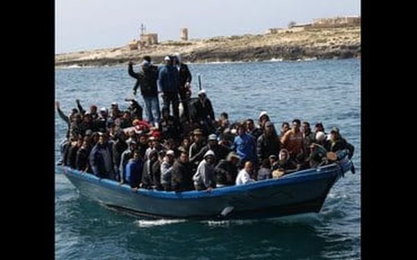 السواحل الإيطالية تستقبل أعداد هائلة من الهجرة غير الشرعية عن طريق البحر