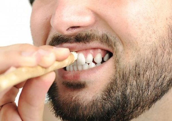 العناية بالأسنان في رمضان
