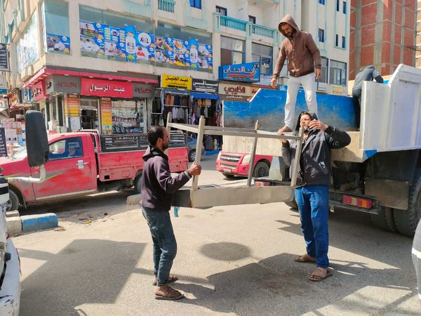 تحرير ٣٣٠ مخالفة اشغال ونظافة وبيئة بإجمالي مضبوطات ١١٨٠ حالة بمطروح