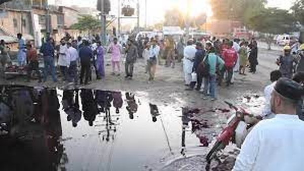 سقوط ضحايا في تدافع أثناء توزيع تبرعات رمضان في باكستان