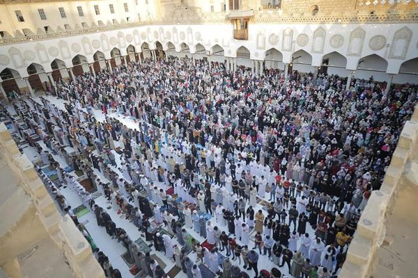 صلاة عيد الفطر في الجامع الأزهر 