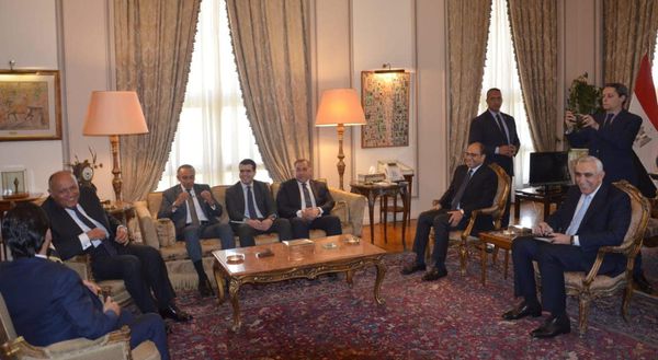 وزير الخارجية يستقبل رئيس مجلس النواب العراقي