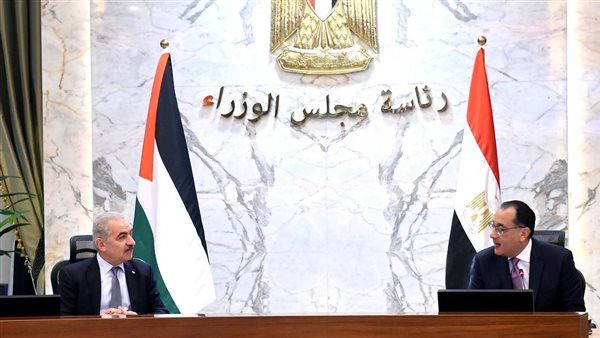 رئيسا وزراء مصر وفلسطين يترأسا جلسة مباحثات موسّعة