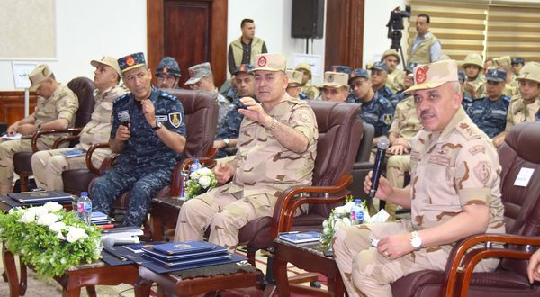 رئيس أركان حرب القوات المسلحة يشهد تنفيذ مشروع مراكز القيادة التعبوى 