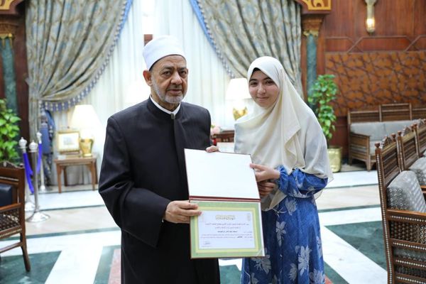 شيخ الأزهر يكرم الفائزين في مسابقة حفظ القرآن الكريم 