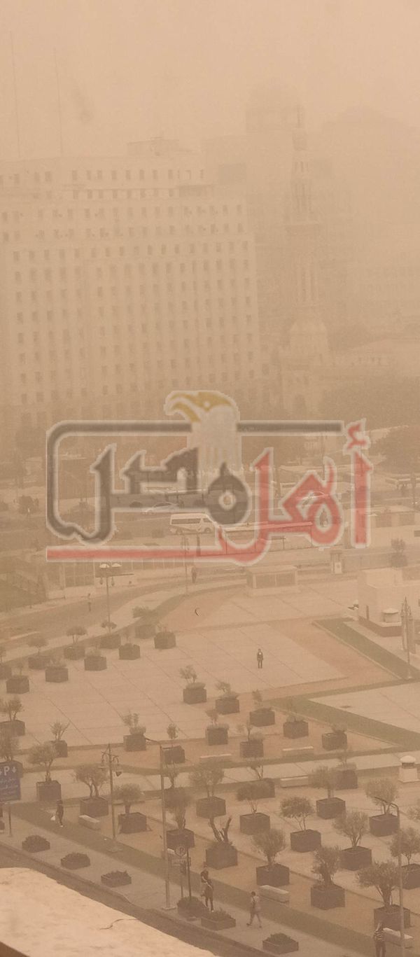 عاصفة ترابية تجتاح القاهرة