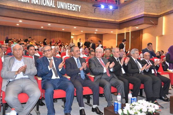 وزير التعليم العالي ومحافظ الإسماعيلية يتفقَّدا جامعة الإسماعيلية الجديدة الأهلية
