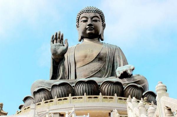 تمثال بوذا 