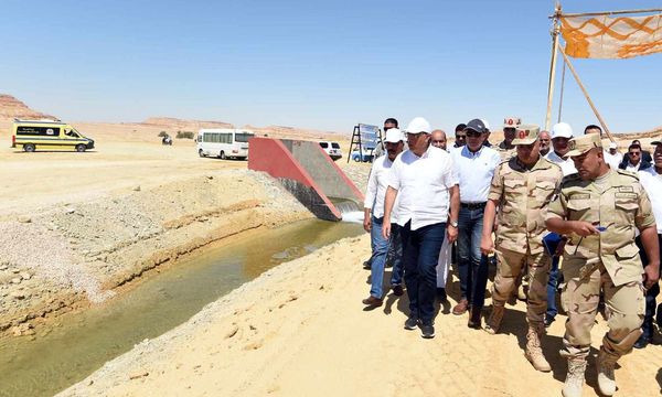 رئيس الوزراء في زيارة لواحة سيوة