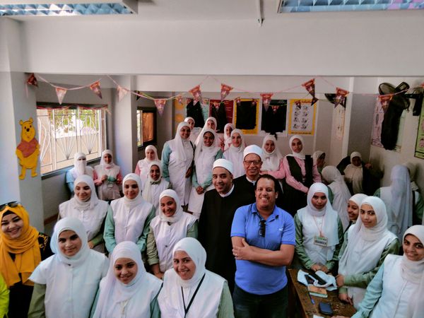 وحدة سكان مطروح تشارك في مبادرة ١٠٠ يوم صحة بتنظيم ندوة لطالبات مدرسة التمريض 