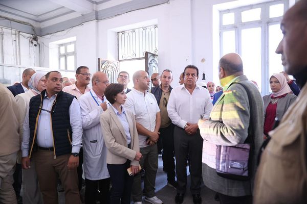 وزير الصحة يوجه بسرعة تنفيذ خطة تطوير مستشفى «دار إسماعيل للولادة»