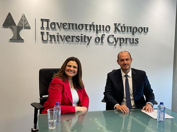 وزيرة الهجرة تبحث التعاون مع نائب وزير الخارجية اليوناني  