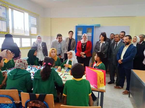 إنشاء مدرسة ابتدائية هدية من البنك الاهلي المصري 