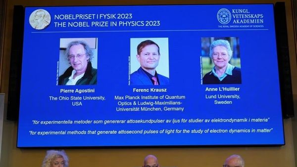  بيار أجوستيني الفائز بجائزة نوبل في الفيزياء 2023