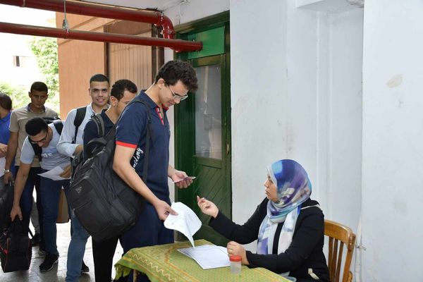 تسكين طلاب جامعة القاهرة بالمدن الجامعية