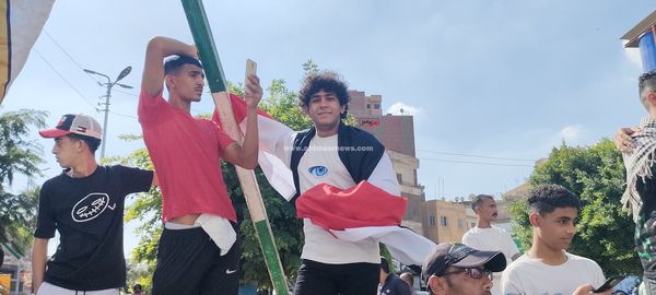 مظاهرات حاشدة بميدان الممر في الإسماعيلية 