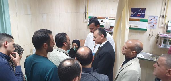 جانب من جولة وكيل وزارة الصحة بمستشفى إيتاي البارود 