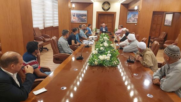 محافظ بورسعيد يلتقى ممثلي أهالي منطقة شمال سهل الحسينية