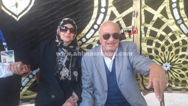 «لبيب وسلوى» زوجين مسنين بكفر الشيخ يُدليان بصوتهما