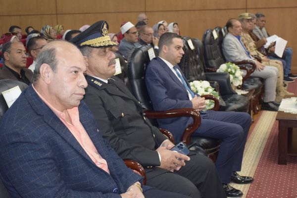 اجتماع المجلس التنفيذي لمحافظة بورسعيد 