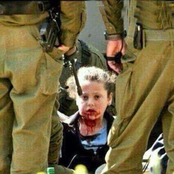 ضرب طفلة فلسطيينية