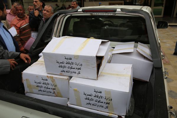 محافظ كفر الشيخ: تسليم 2 طن لحوم صكوك الإطعام بالأوقاف لتوزيعها علي الأسر الأولى بالرعاية